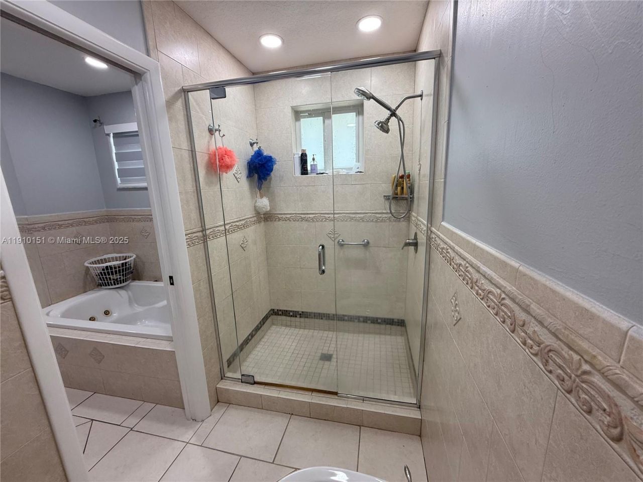 8771 NW 153rd Ter, Miami Lakes, FL 33018 Photo