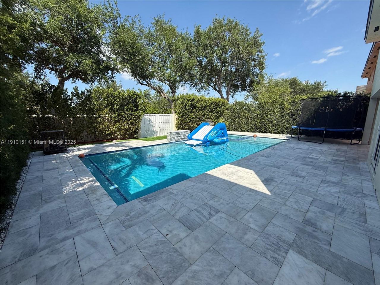 8771 NW 153rd Ter, Miami Lakes, FL 33018 Photo