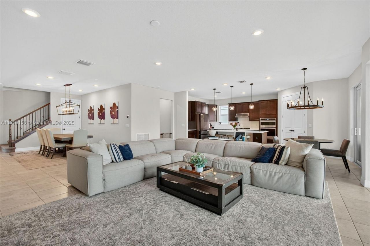 10190 SW Captiva Dr, Port Saint Lucie, FL 34987 Photo