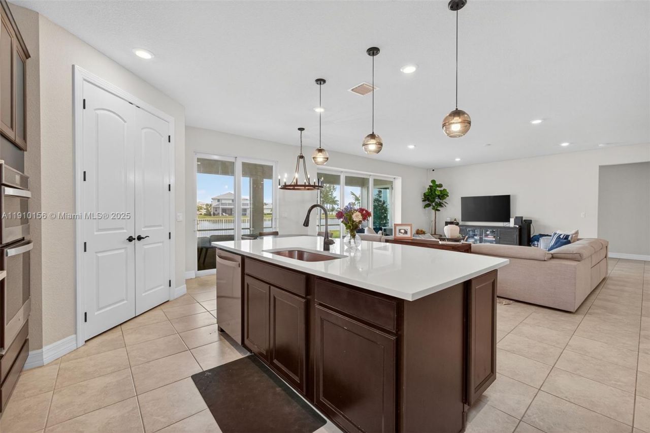 10190 SW Captiva Dr, Port Saint Lucie, FL 34987 Photo