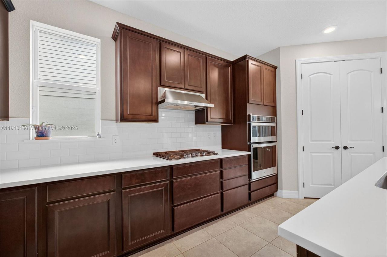 10190 SW Captiva Dr, Port Saint Lucie, FL 34987 Photo