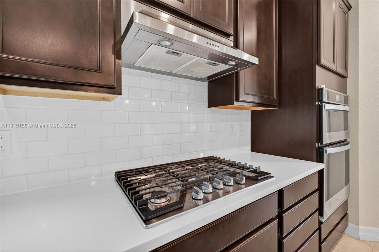 10190 SW Captiva Dr, Port Saint Lucie, FL 34987 Photo