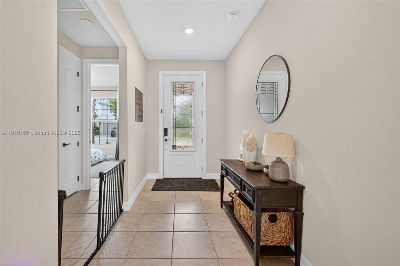 10190 SW Captiva Dr, Port Saint Lucie, FL 34987 Photo