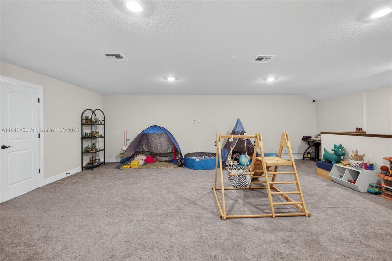 10190 SW Captiva Dr, Port Saint Lucie, FL 34987 Photo