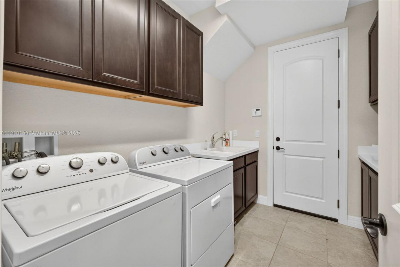 10190 SW Captiva Dr, Port Saint Lucie, FL 34987 Photo