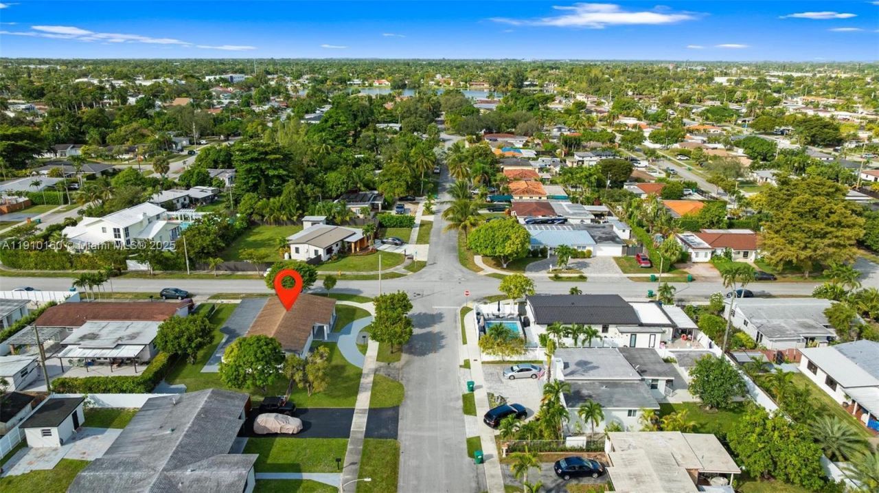 8370 SW 46th St, Miami, FL 33155 Photo