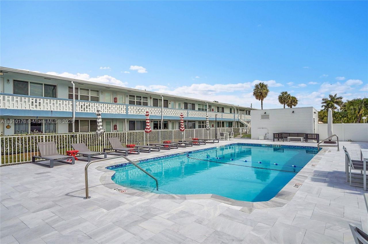 801 Atlantic Shores Blvd, Unit 203, Hallandale Beach, FL 33009 Photo