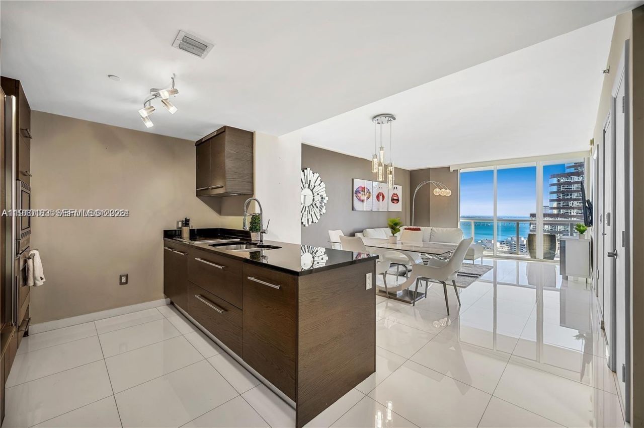 485 Brickell Ave, Unit 3109, Miami, FL 33131 Photo