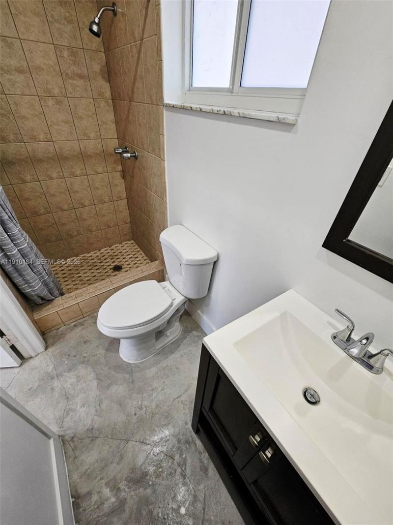 9301 SW 37 Street, Unit 4, Miami, FL 33165 Photo