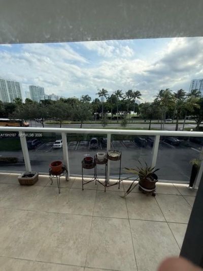 3625 N Country Club Dr, Unit 304, Aventura, FL 33180 Photo