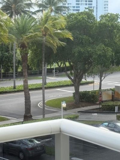 3625 N Country Club Dr, Unit 304, Aventura, FL 33180 Photo