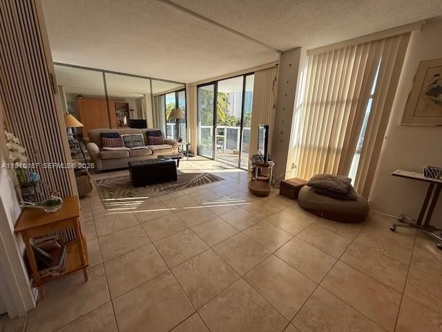 3625 N Country Club Dr, Unit 304, Aventura, FL 33180 Photo