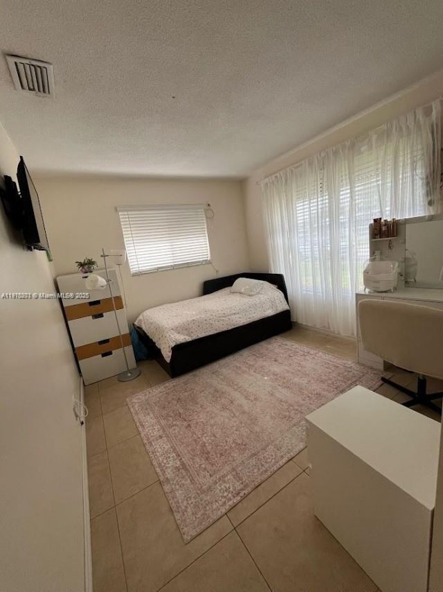 1148 Johnson St, Hollywood, FL 33019 Photo