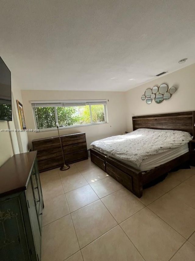 1148 Johnson St, Hollywood, FL 33019 Photo