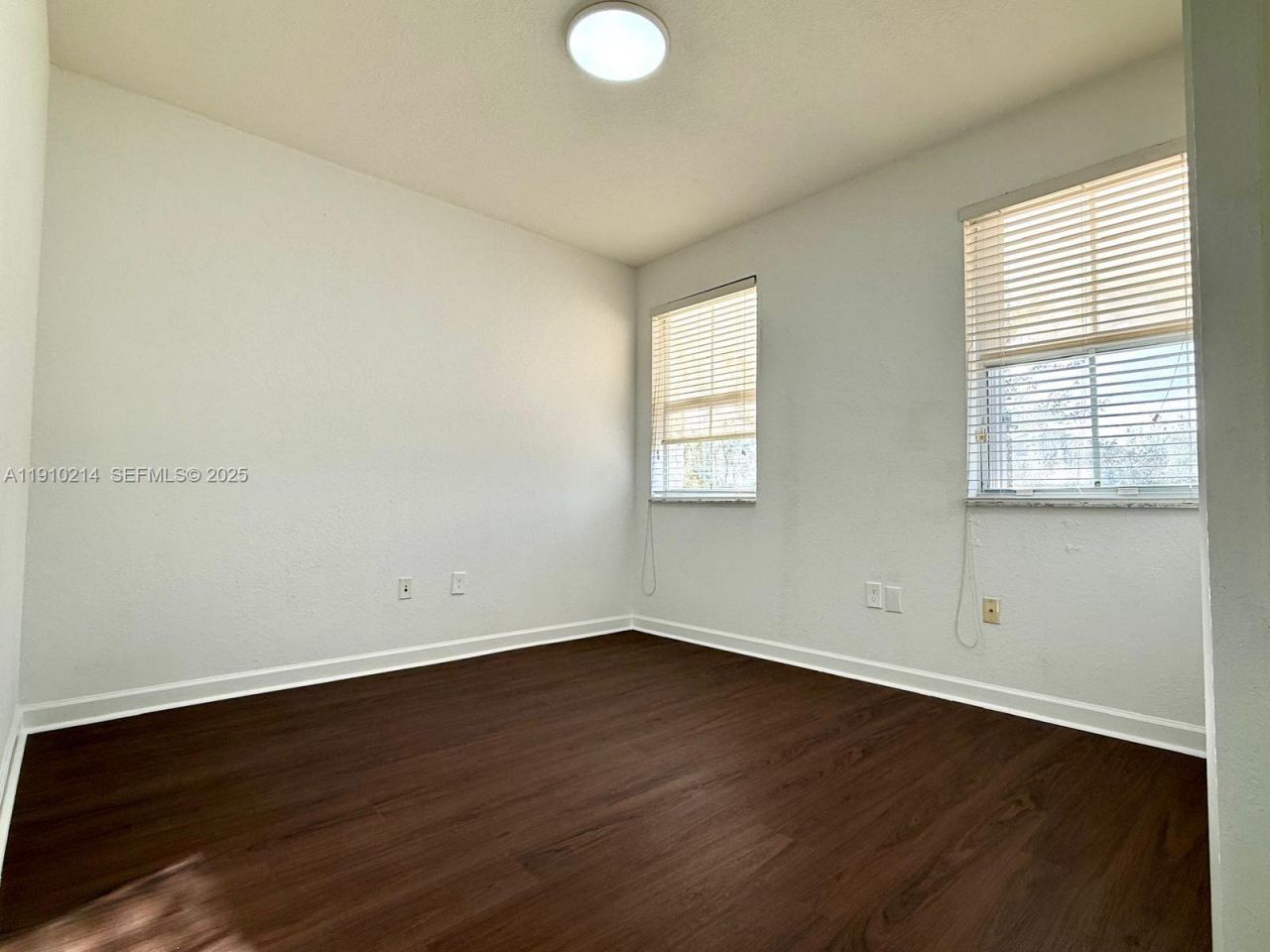 8675 NW 109th Ct, Doral, FL 33178 Photo