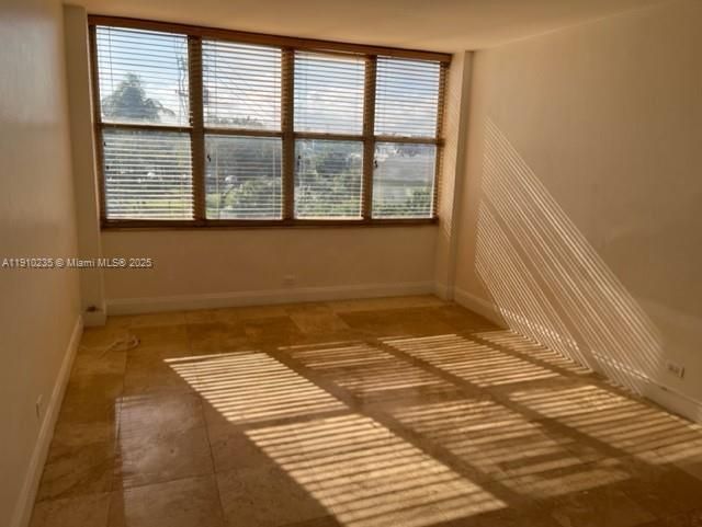 7441 Wayne Ave, Unit 2D, Miami Beach, FL 33141 Photo