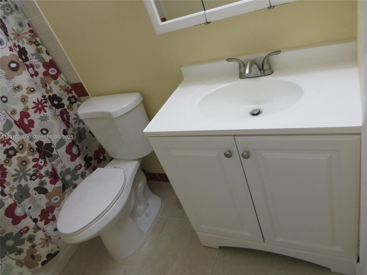 220 SW 9th Ave, Unit 105, Hallandale Beach, FL 33009 Photo