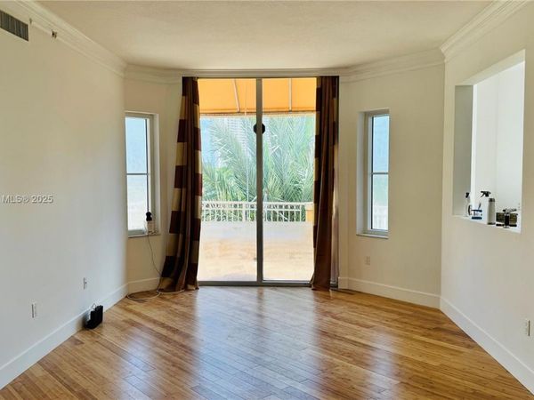 3001 NE 185th St, Unit 431, Aventura, FL 33180