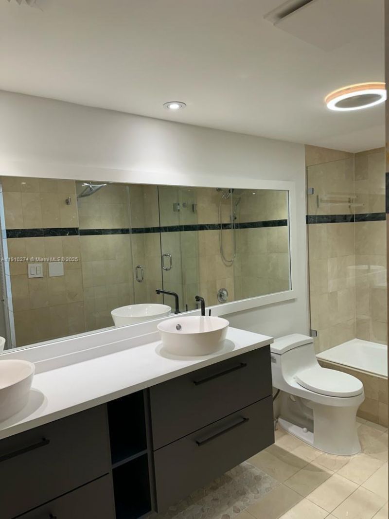 251 Crandon Blvd, Unit 430, Key Biscayne, FL 33149 Photo