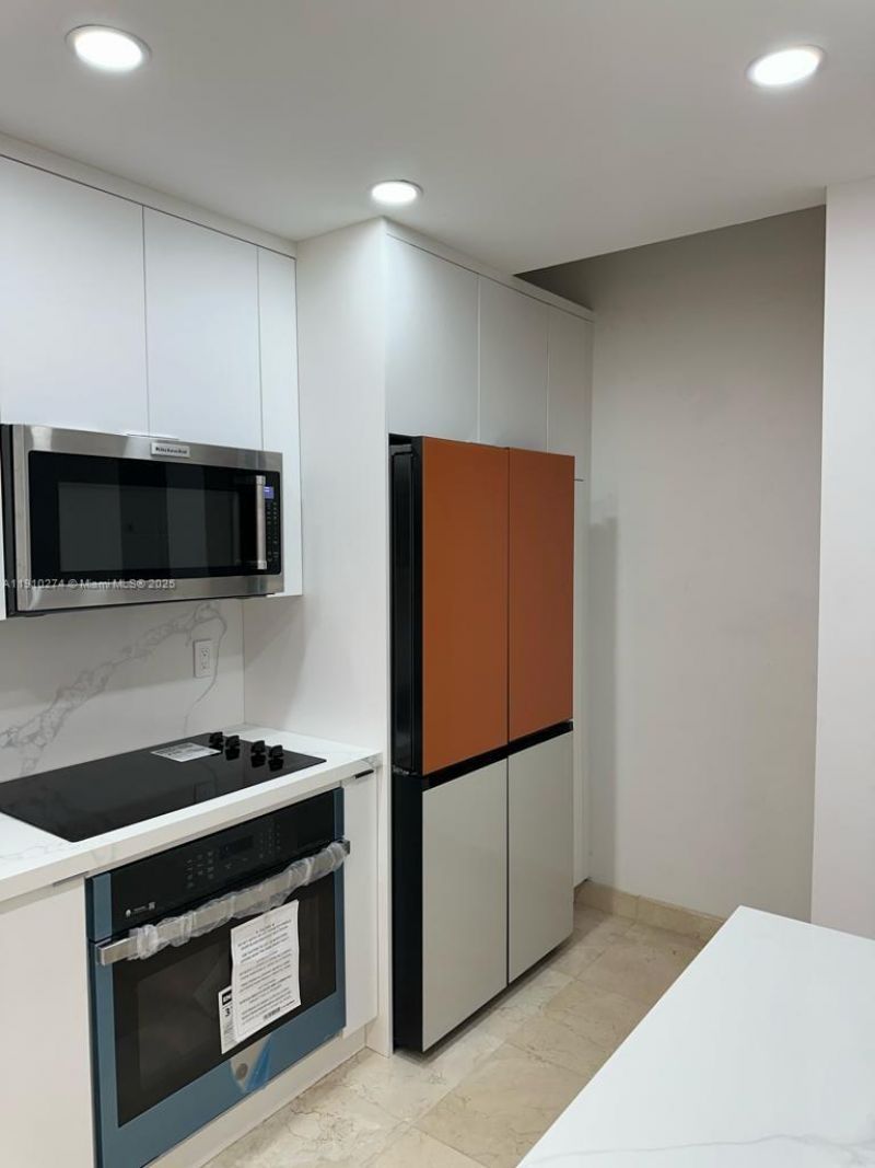 251 Crandon Blvd, Unit 430, Key Biscayne, FL 33149 Photo