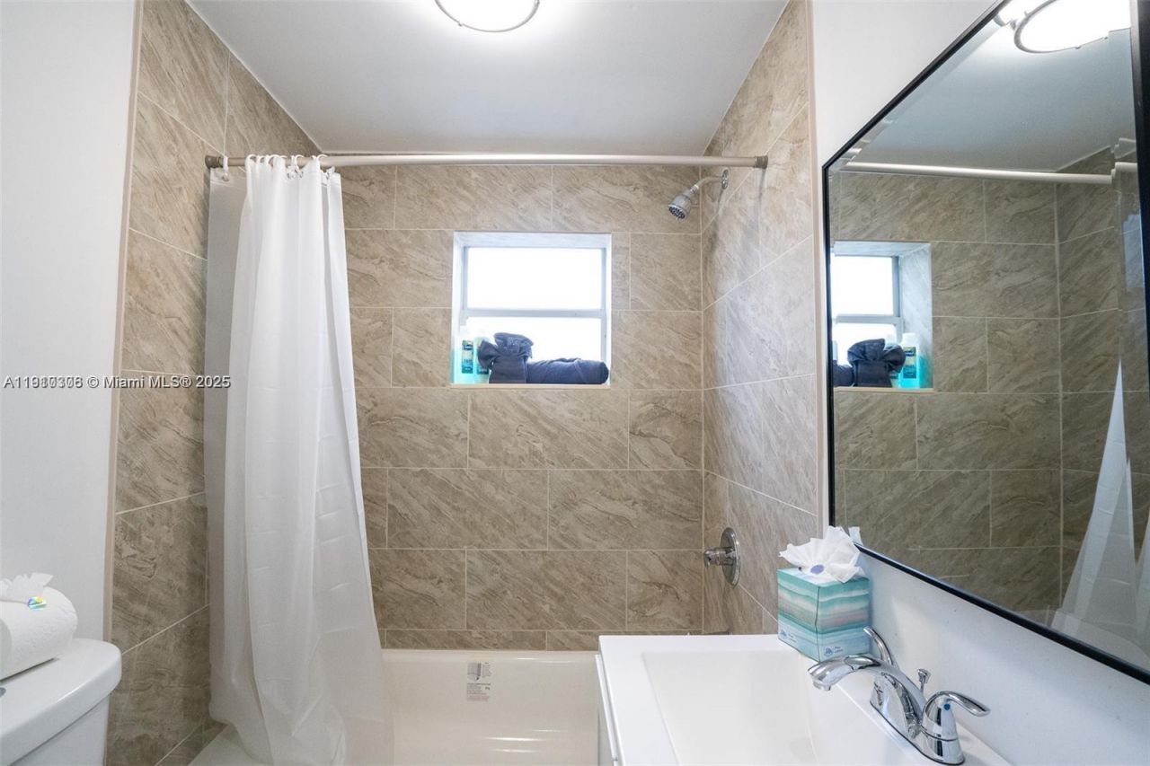 444 Ponce De Leon Blvd, Coral Gables, FL 33134 Photo