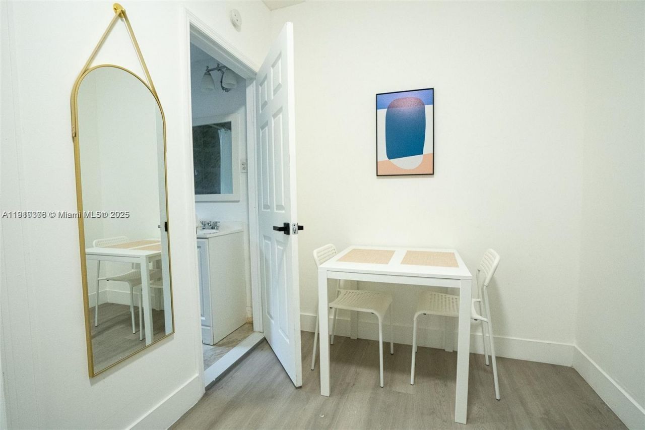 444 Ponce De Leon Blvd, Coral Gables, FL 33134 Photo