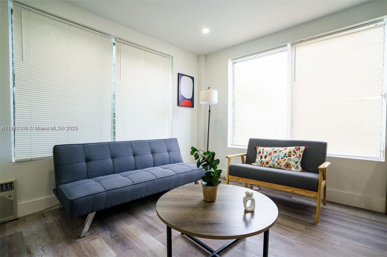 444 Ponce De Leon Blvd, Coral Gables, FL 33134 Photo