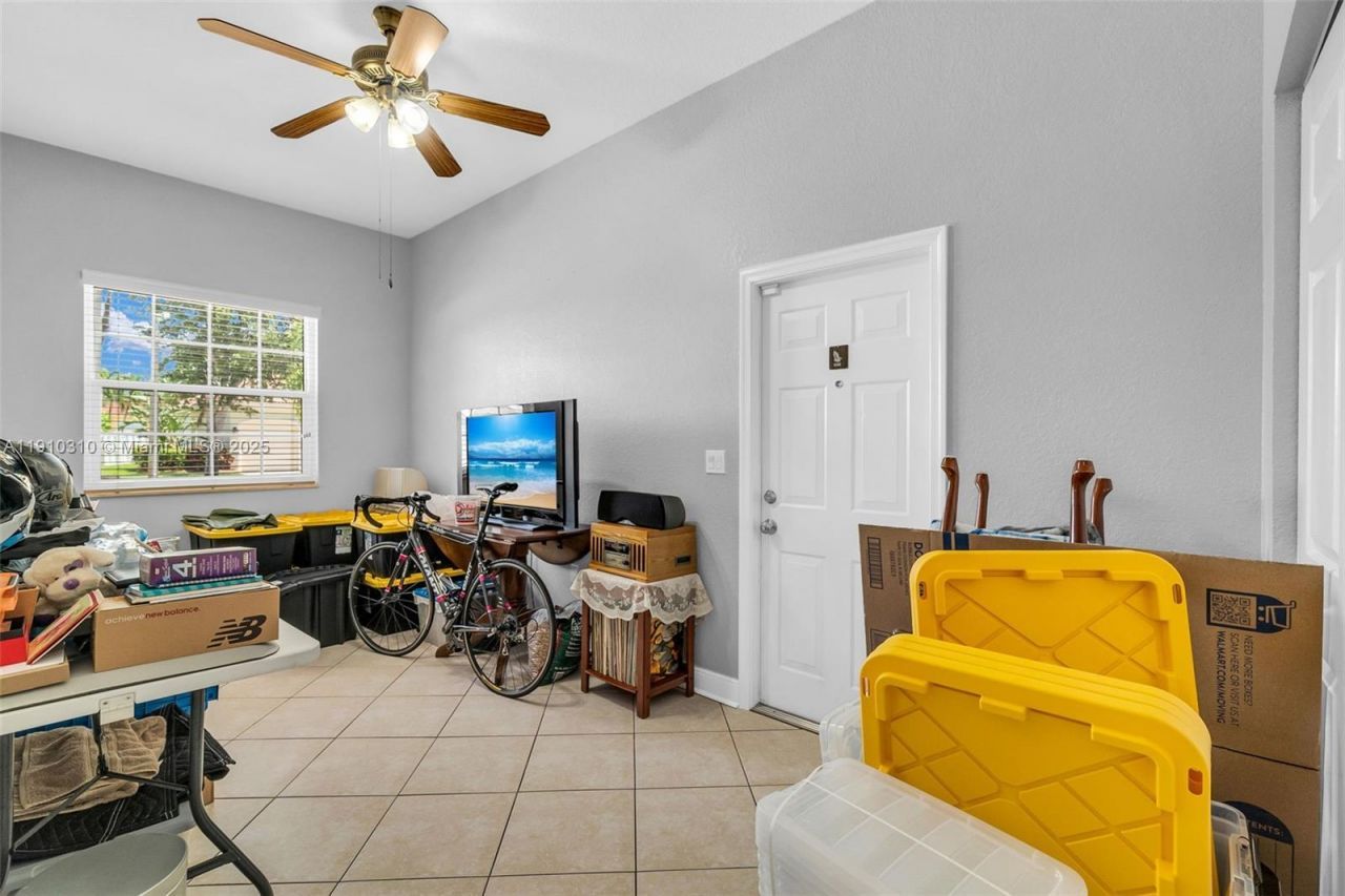 15974 SW 16th St, Pembroke Pines, FL 33027 Photo