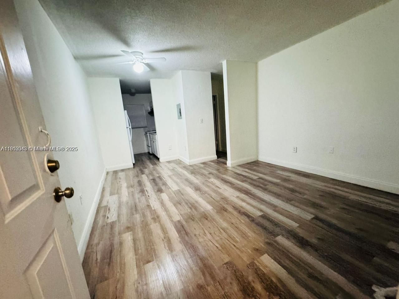 932 NW 5th St, Miami, FL 33128 Photo