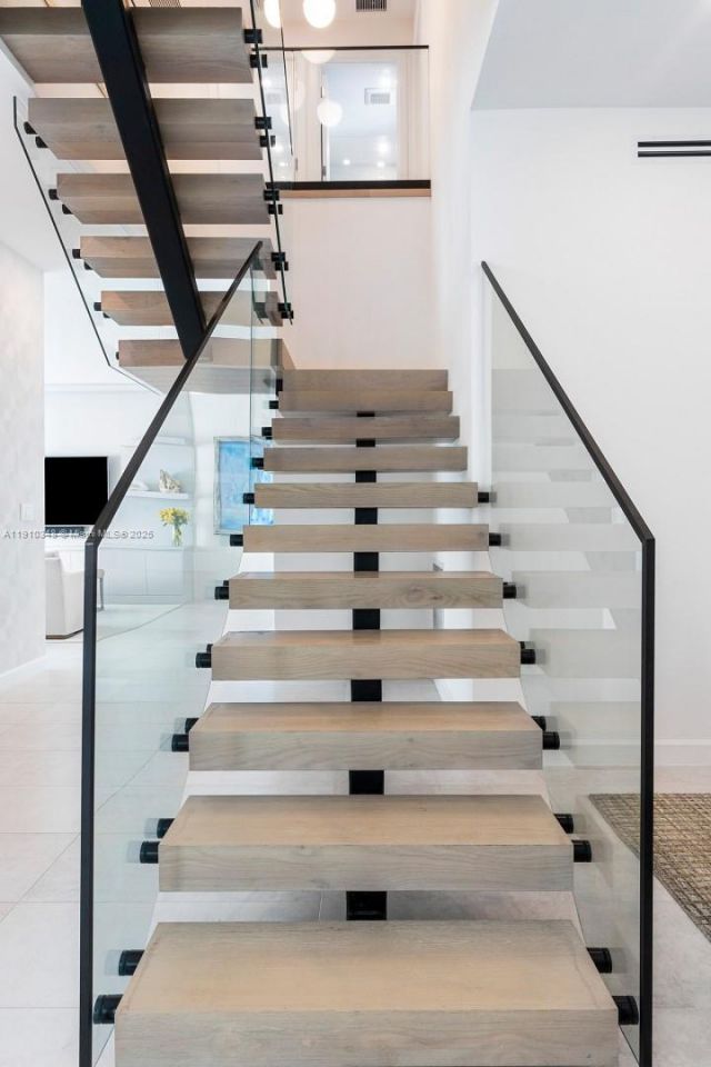 19941 NE 36th Pl, Aventura, FL 33180 Photo