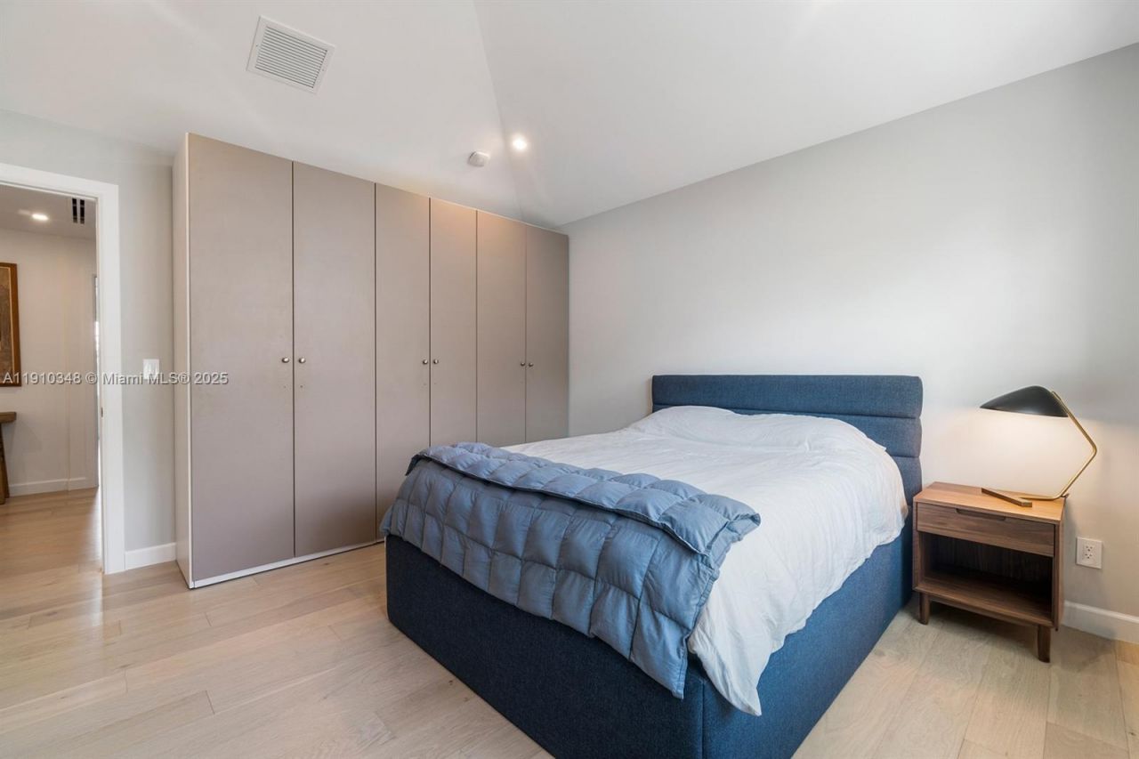 19941 NE 36th Pl, Aventura, FL 33180 Photo