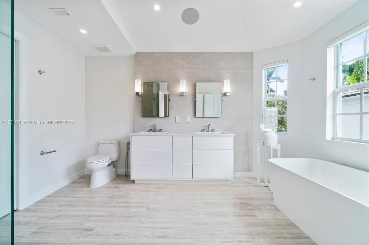 19941 NE 36th Pl, Aventura, FL 33180 Photo