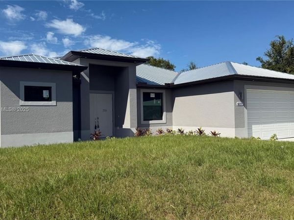 Lehigh Acres, FL 33905