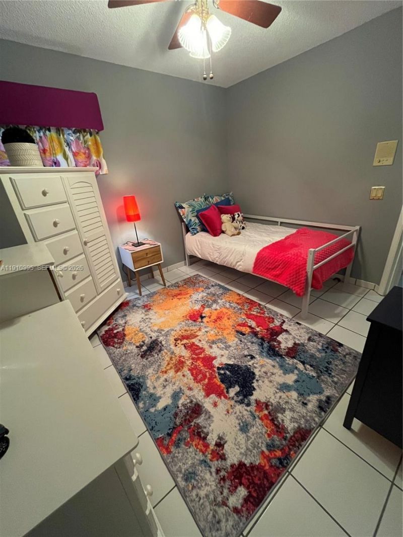 1327 Seagrape Cir, Weston, FL 33326 Photo