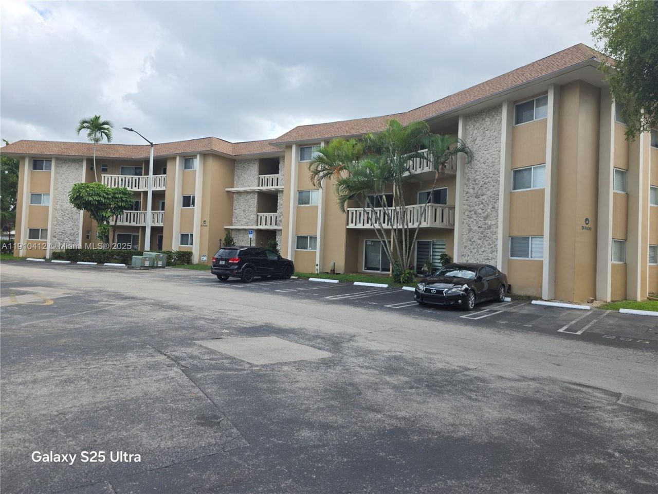 Please Call For Address, Unit D103, Miami Lakes, FL 33014 Main Photo