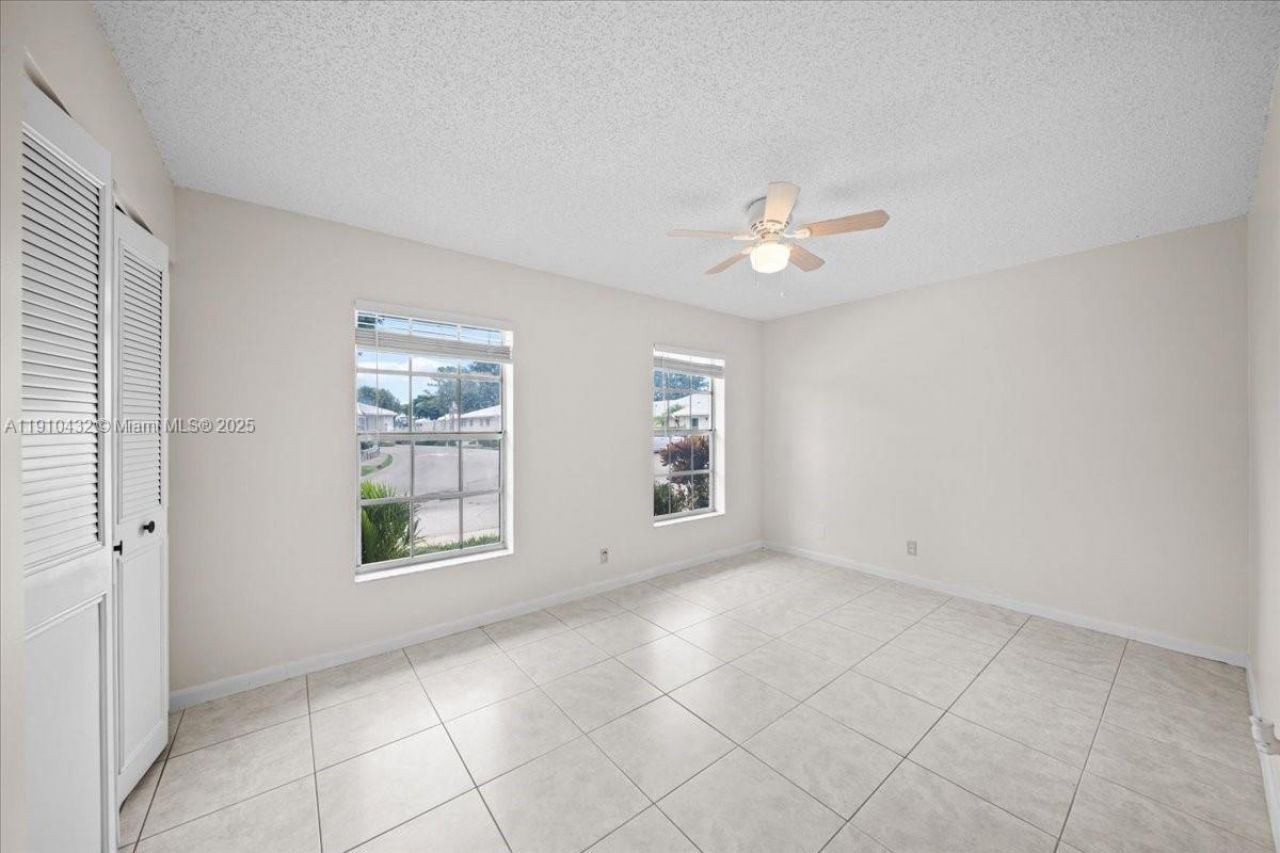 508 Holyoke Ln, Unit A, Lake Worth, FL 33467 Photo