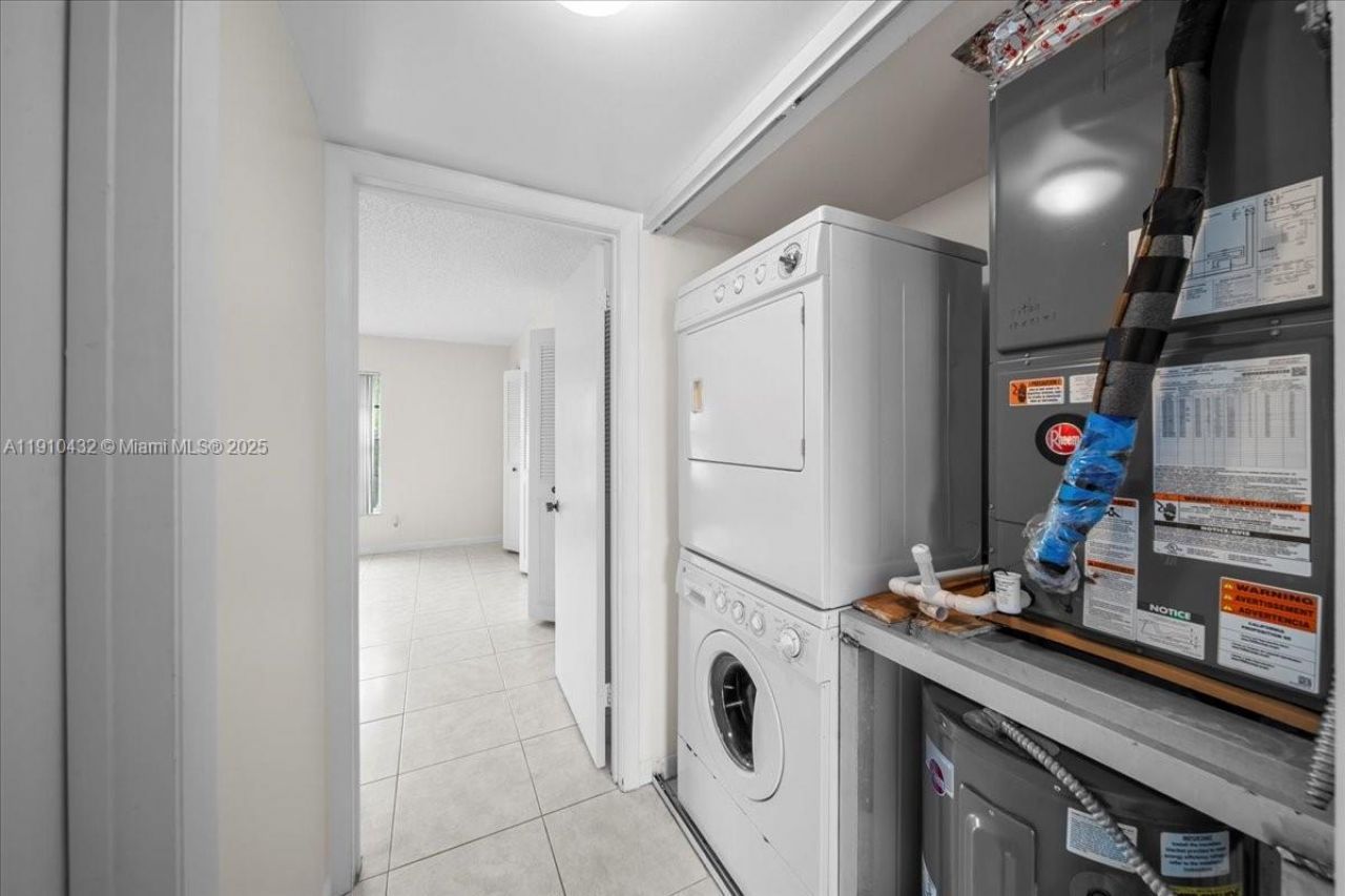 508 Holyoke Ln, Unit A, Lake Worth, FL 33467 Photo