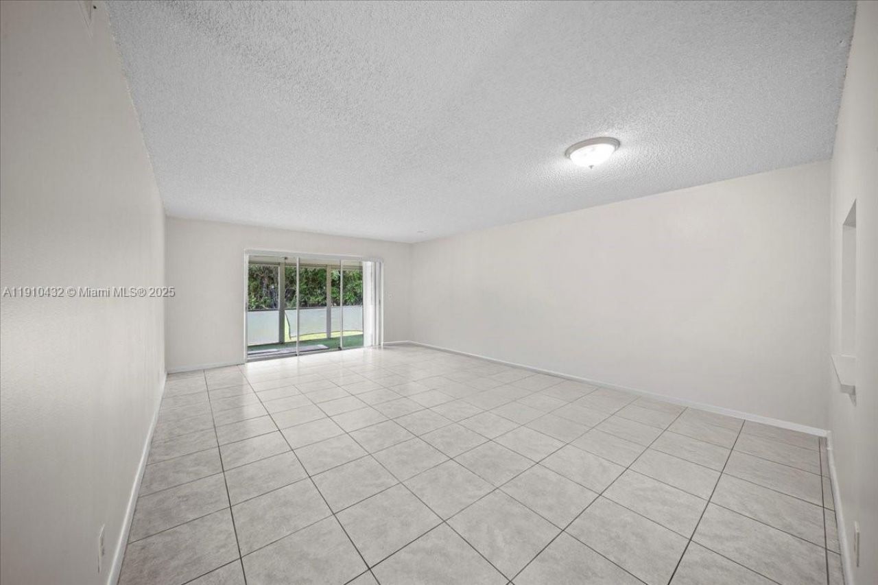 508 Holyoke Ln, Unit A, Lake Worth, FL 33467 Photo