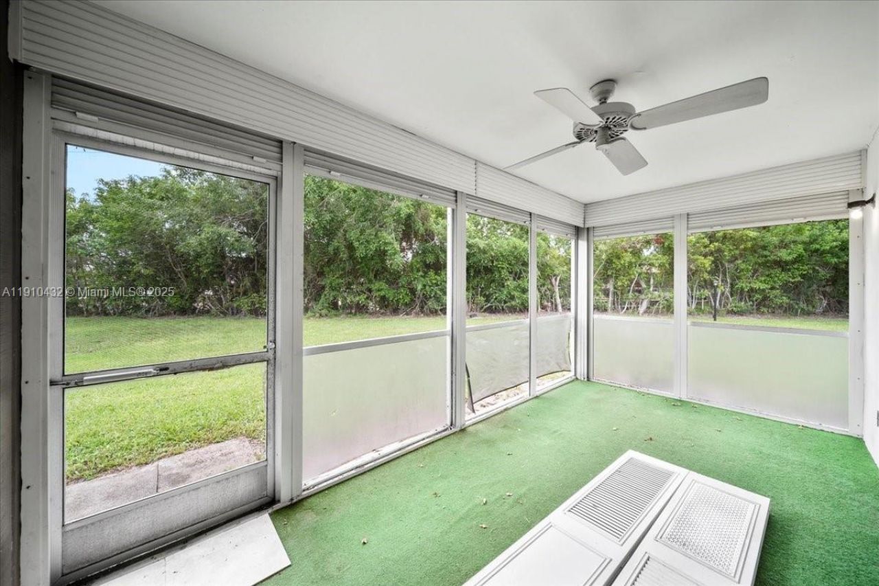 508 Holyoke Ln, Unit A, Lake Worth, FL 33467 Photo