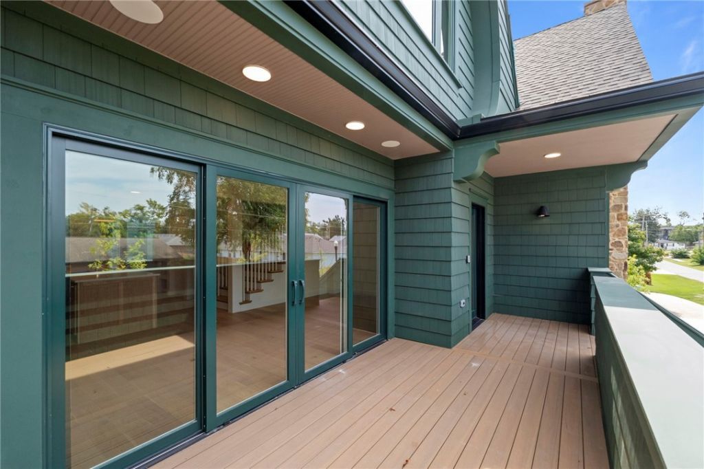 424 SE C Street, Bentonville, AR 72712 Main Photo