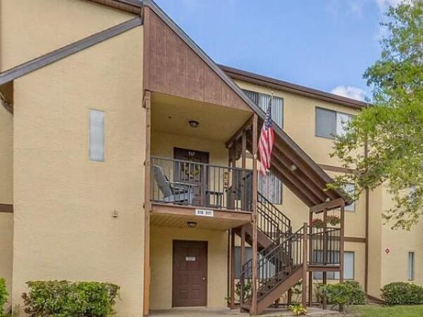 7801 Maplewood Drive, Unit 916, Melbourne, FL 32904