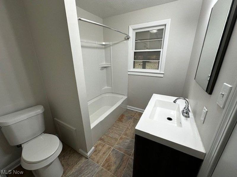 10488 Dewhurst Road, Elyria, OH 44035 Photo 19