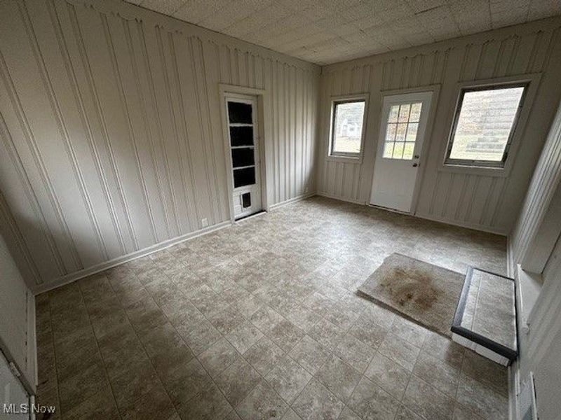 10488 Dewhurst Road, Elyria, OH 44035 Photo 8