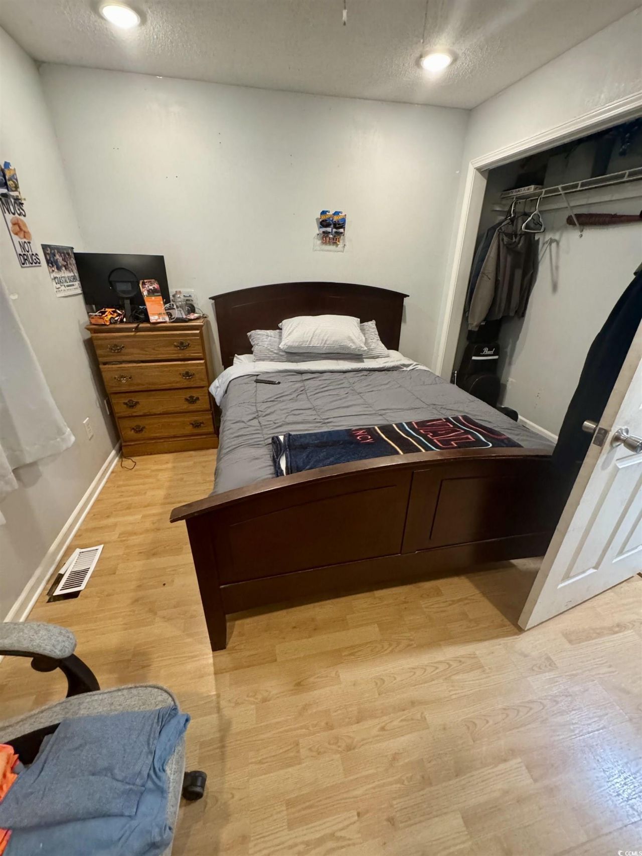 1207 Pinegrove Dr. Photo 12