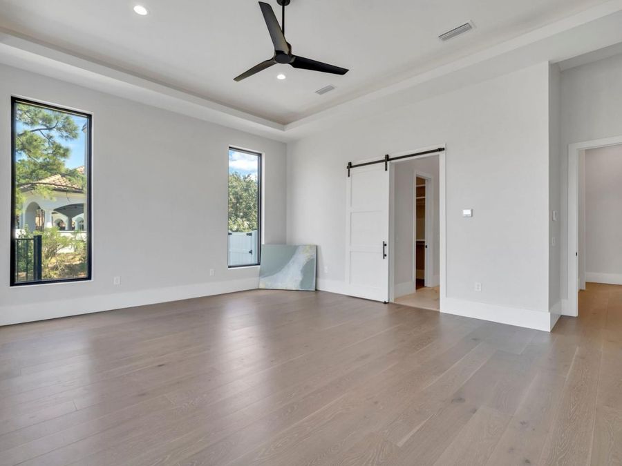 Property Image 104