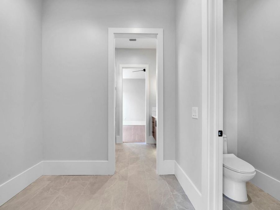 Property Image 123