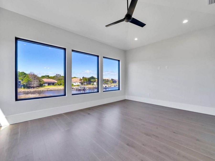 Property Image 137