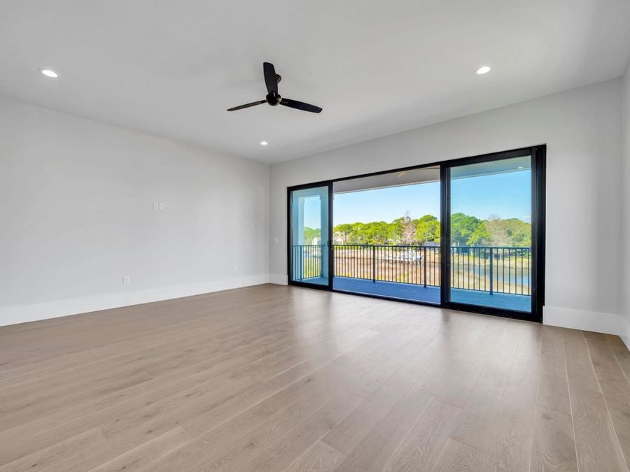 Property Image 159