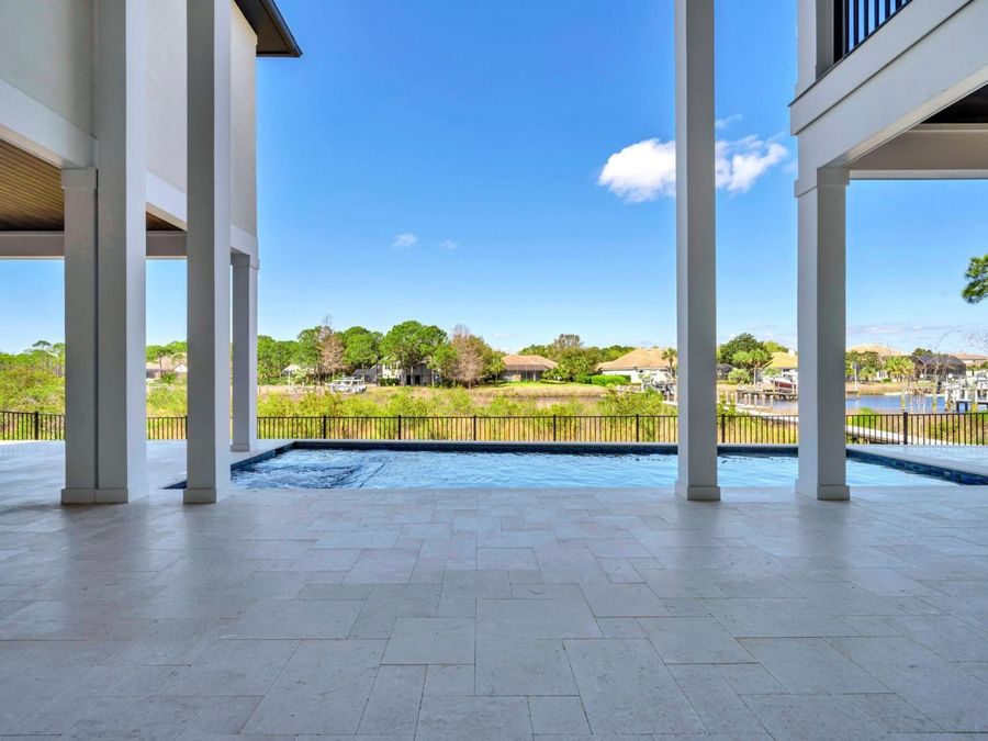 Property Image 180