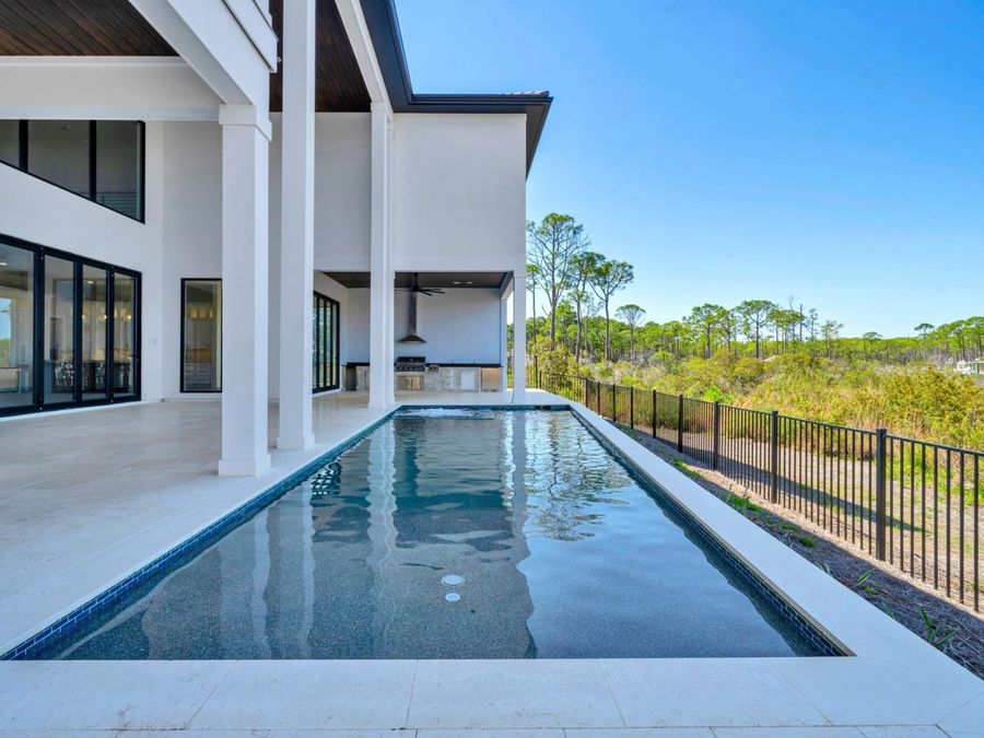 Property Image 185
